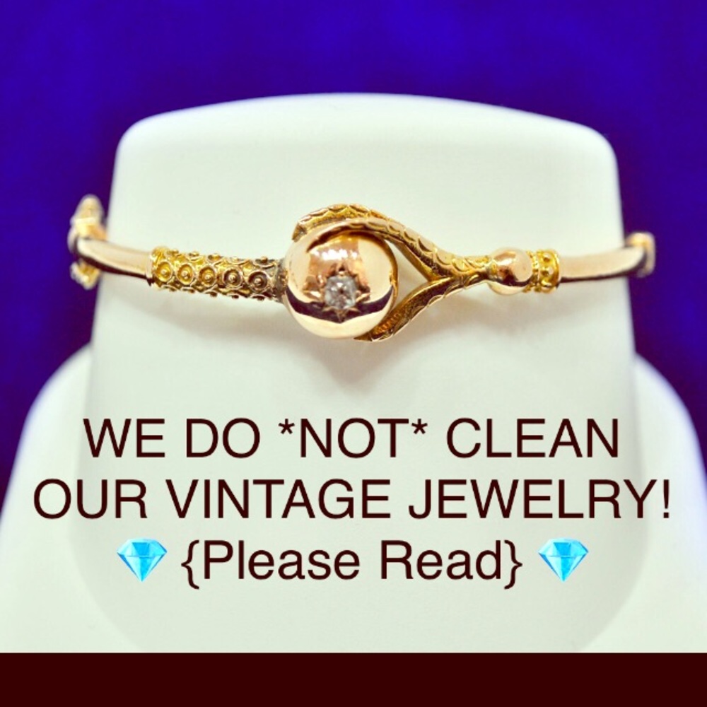 WE DON’T CLEAN OUR VINTAGE JEWELRY {Pls Read!} 🌺
